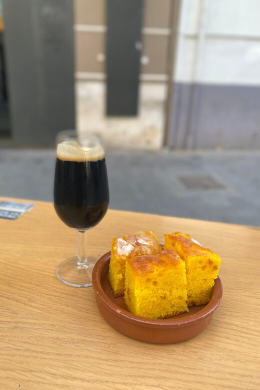 Craft Beer Tour and Tapas in Ruzafa - Valencia - Stop 3: Olhops Craft Beer Lab for small-bar selection