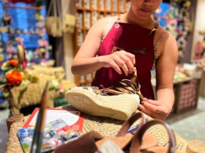 Make Authentic Espadrilles in Valencia - The Hands-On Flow: From Base and Needle to Your Personalized Pair
