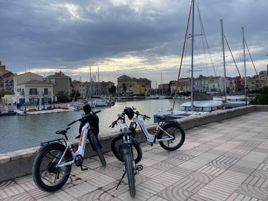 Pedal Through Paradise: Port Saplaya's E-Bike Adventure - Port Saplaya: canals, colorful houses, and that Venice-style feeling