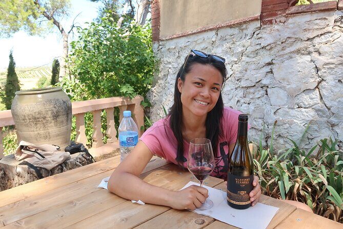 Singular Valencia Wine Tour Utiel Requena Wineries - Group size and guide quality: why the day feels personal