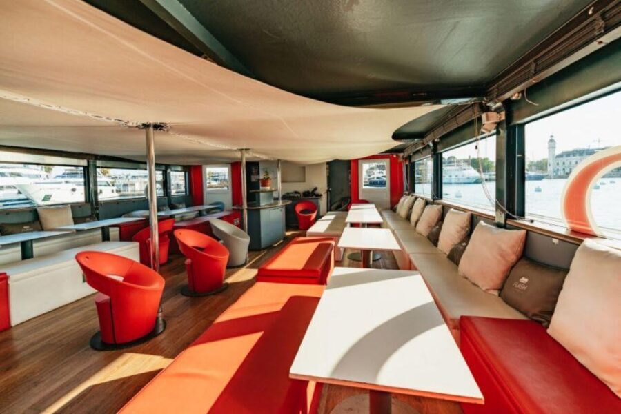 Valencia: Boat Trip on the Valencian coast with lunch - Who This Valencia Coast Catamaran Fits Best