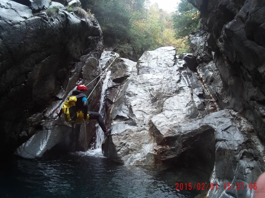 Valencia: Canyoning Half-Day Adventure Tour - Practical preparation: what to wear and how to avoid common mistakes