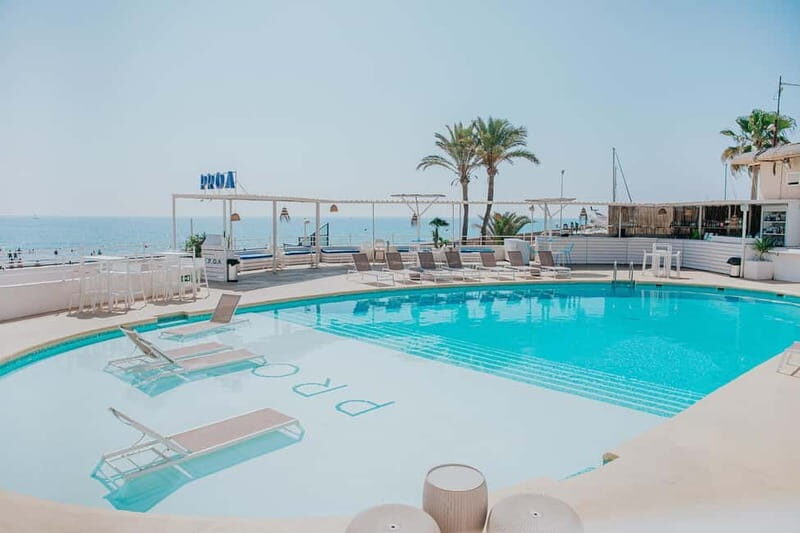 Valencia: Pobla de Farnals JetSki Rental, photos &BeachClub - Stop at open water: swimming without the guesswork