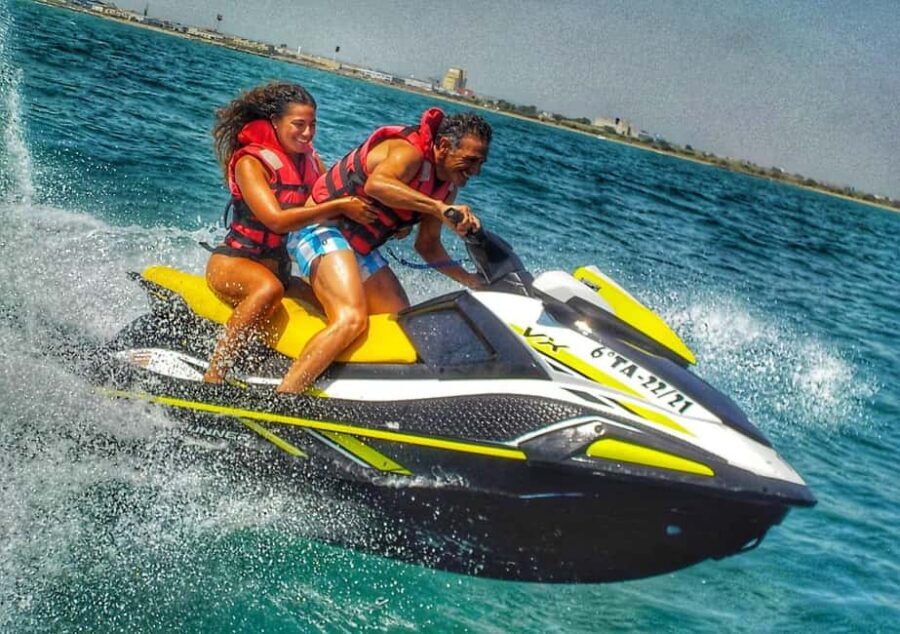 Valencia: Pobla de Farnals JetSki Rental, photos &BeachClub - Riding out of Pobla de Farnals: the “why this works” part