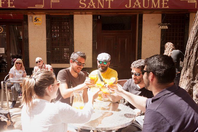 Valencia Tapas and Sightseeing Guided Tour - Placa de la Mare de Deu: the quick history hit that anchors the walk