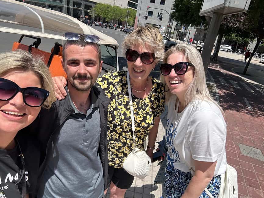 Valencia: Tuk Tuk Modern Tour - Estadi De Mestalla and the Ruzafa Market stop