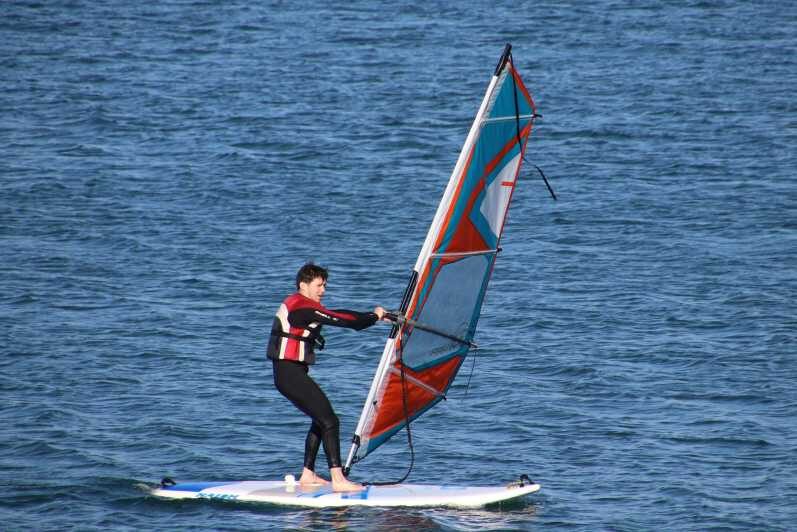 Windsurf class on Valencia beach - Why Valencia winds feel perfect for a beginner class